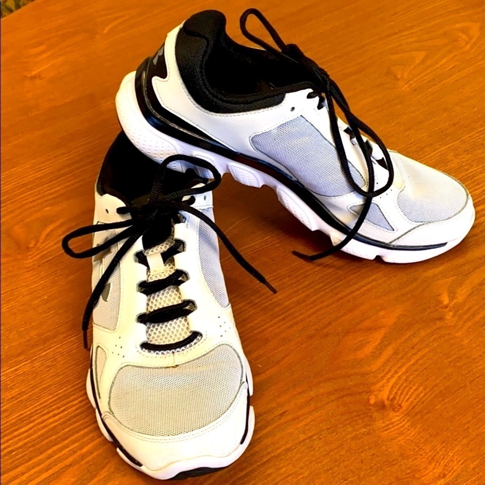 Men’s Under Armour Micro G Velocity Athletic Running Shoe Size 9